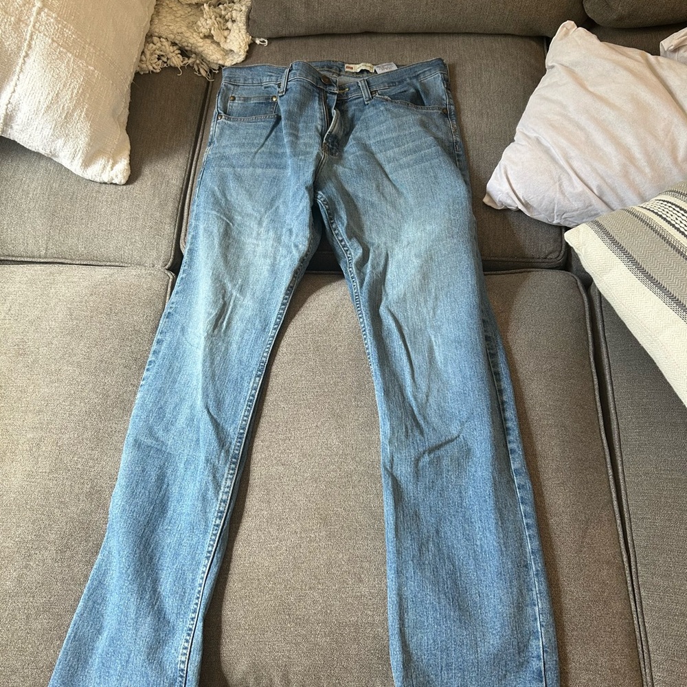 Wrangler Blue Slim Fit Jeans Timeless Style